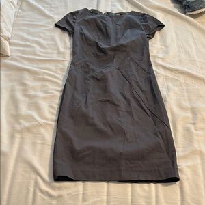 Oasis Gray Sheath Dress V-Neck Cap Sleeve